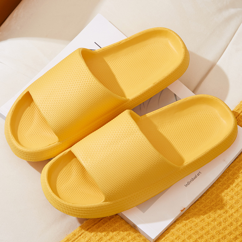 2023 New Style Sandals for Women Summer Couple Men's Outerwear Slip-on Slippers Indoor Household Non-Slip Bath