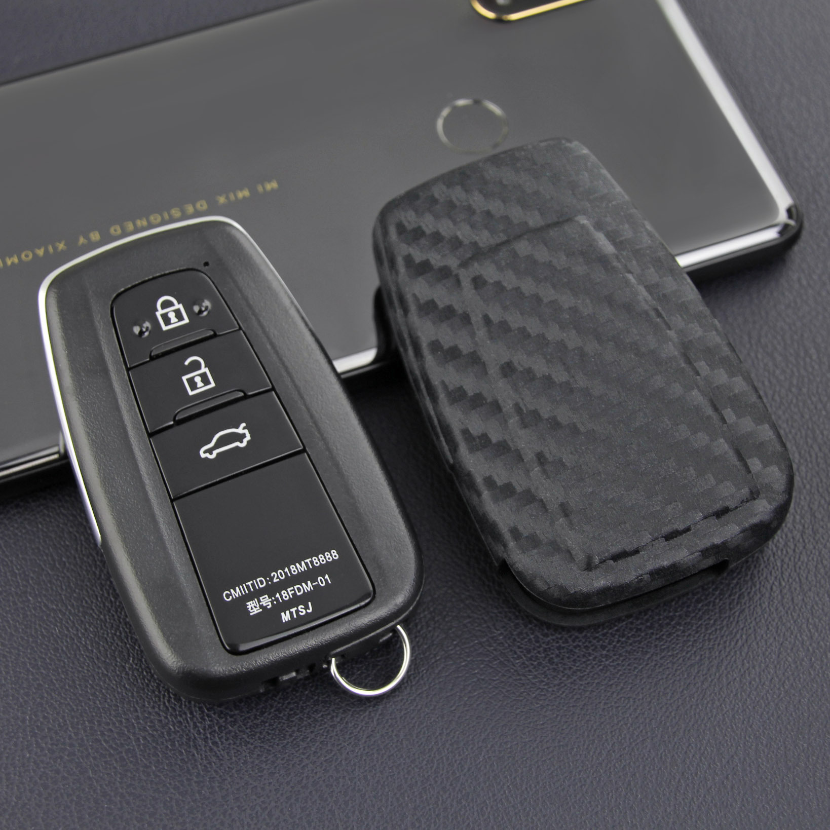 适用新款丰田钥匙包2018凯美瑞车用遥控壳/chr奕泽碳纤维软硅胶套