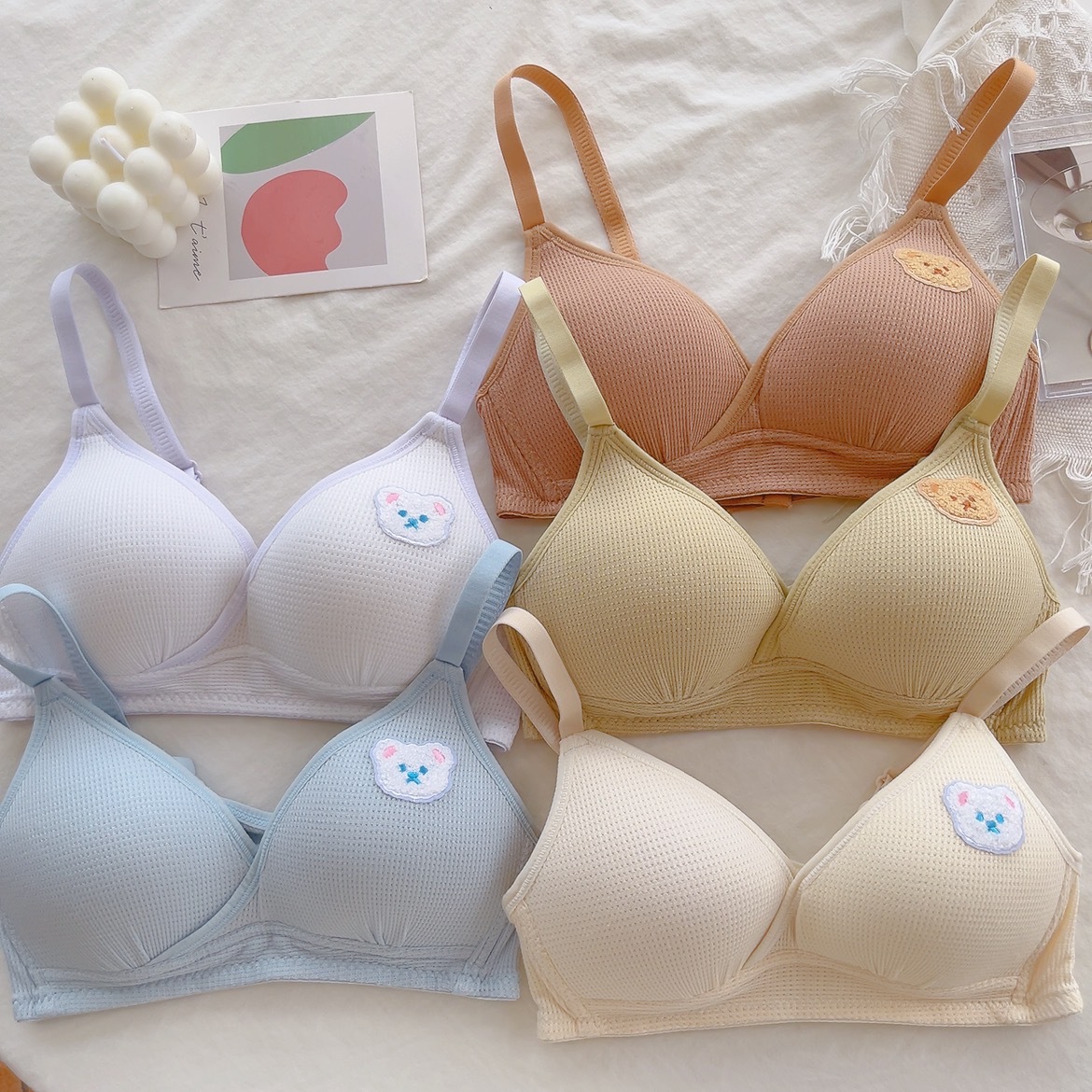 少女学生纯色无钢圈抹胸文胸罩18-24周岁内衣背心女薄款显小无痕