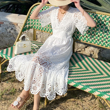 法式连衣裙夏季欧货南油女装白色连衣裙中长款仙名媛风刺绣蕾丝裙