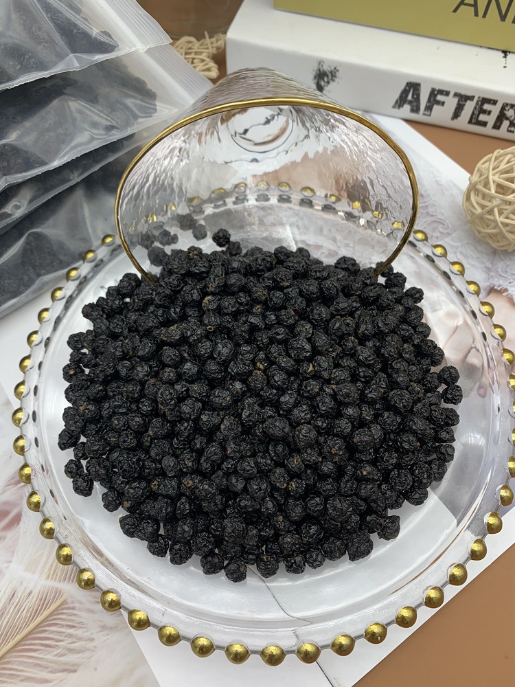 俄罗斯黑果 一盒一斤 一天嚼5粒 可代发