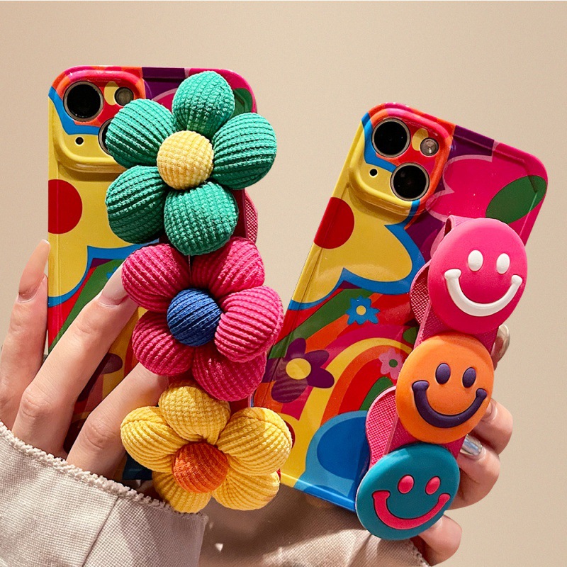 花朵笑脸腕带适用苹果iphone15promax手机壳14新款11女款13pro软