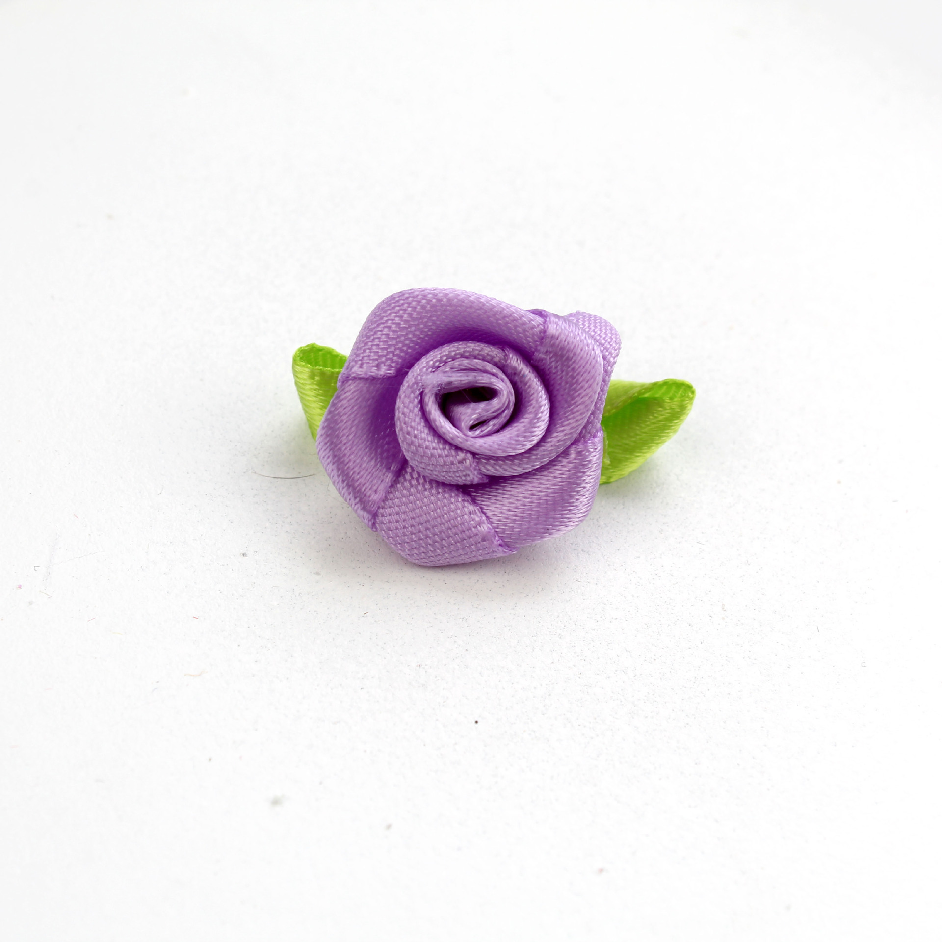 现货3cm丝带小花加叶玫瑰花diy丝带花配件缎带蝴蝶结绿叶小玫瑰花
