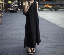 2024年新款赫本风黑色无袖背心连衣裙子女装夏季感长裙小黑裙