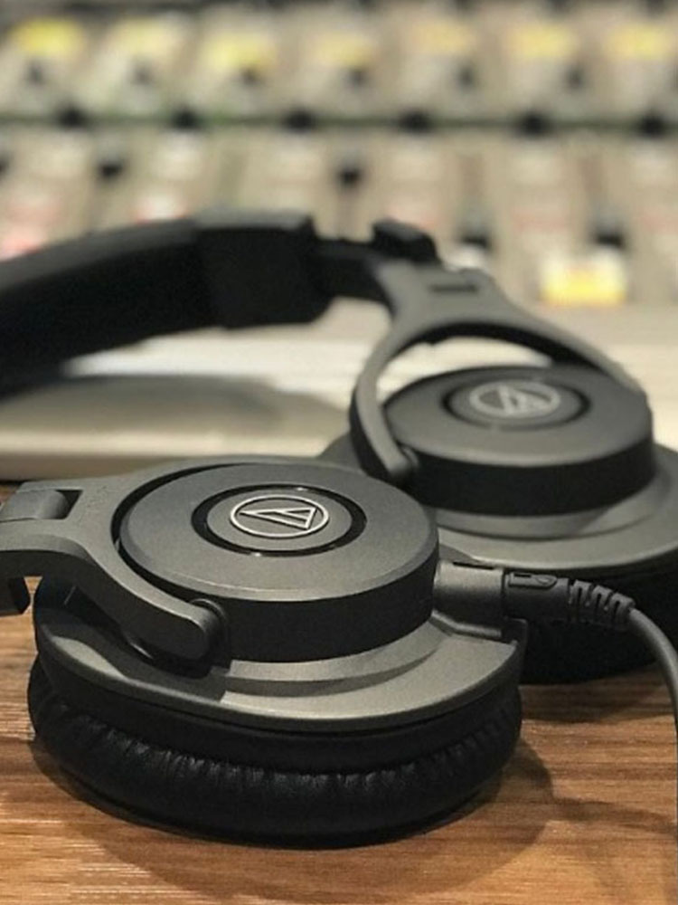 audio technica/铁三角 ath-m40x头戴式耳机专业录音监听电脑hifi
