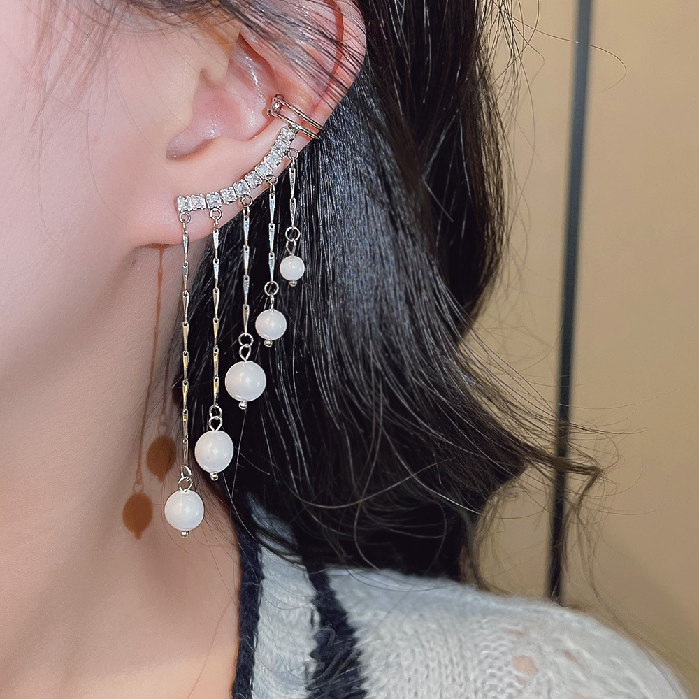 925 Silver Needle Affordable Luxury Fashion Tassel Earrings Temperamental Minority All Match Pearl Stud Earrings Personalized High-Grade Earrings for Women