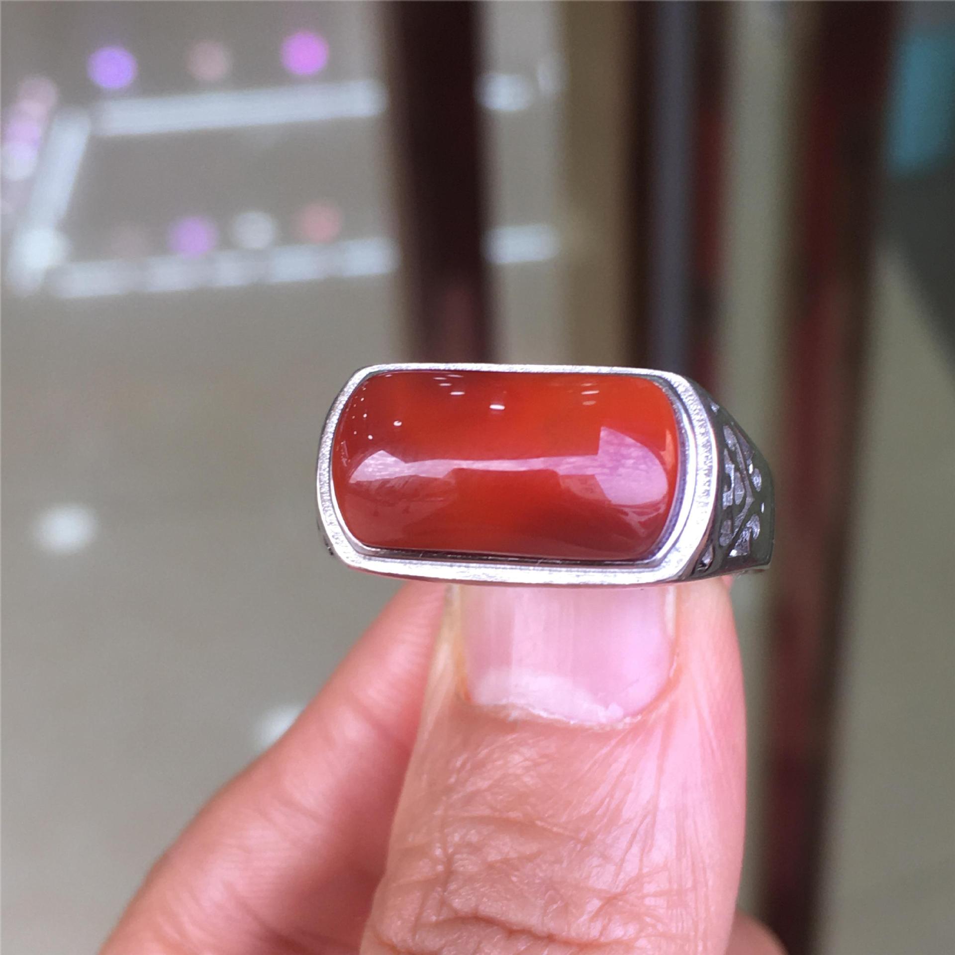 精品瓦西南红柿子牛血红男女通用款马鞍戒红无杂裂s925银镶嵌活口