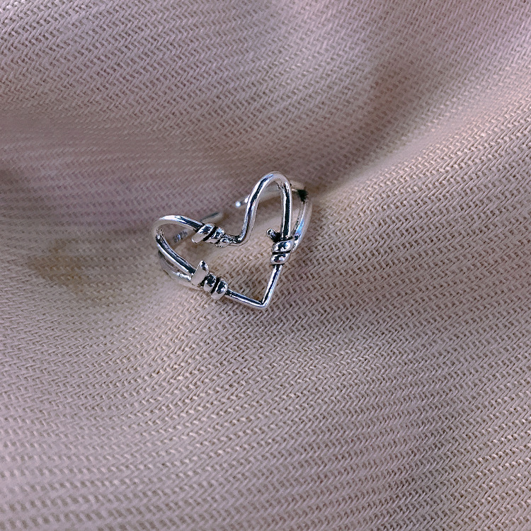 2021新款韩版复古扎铁丝爱心戒指冷淡风小众个性指环时尚饰品