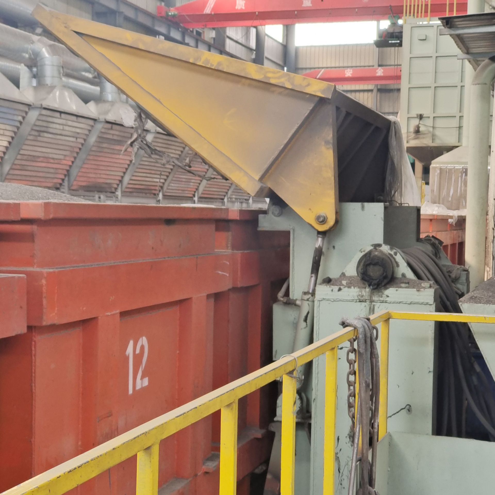 厂家供应全自动翻箱机 石粉石灰倒料翻箱机 适用消失模自动生产线