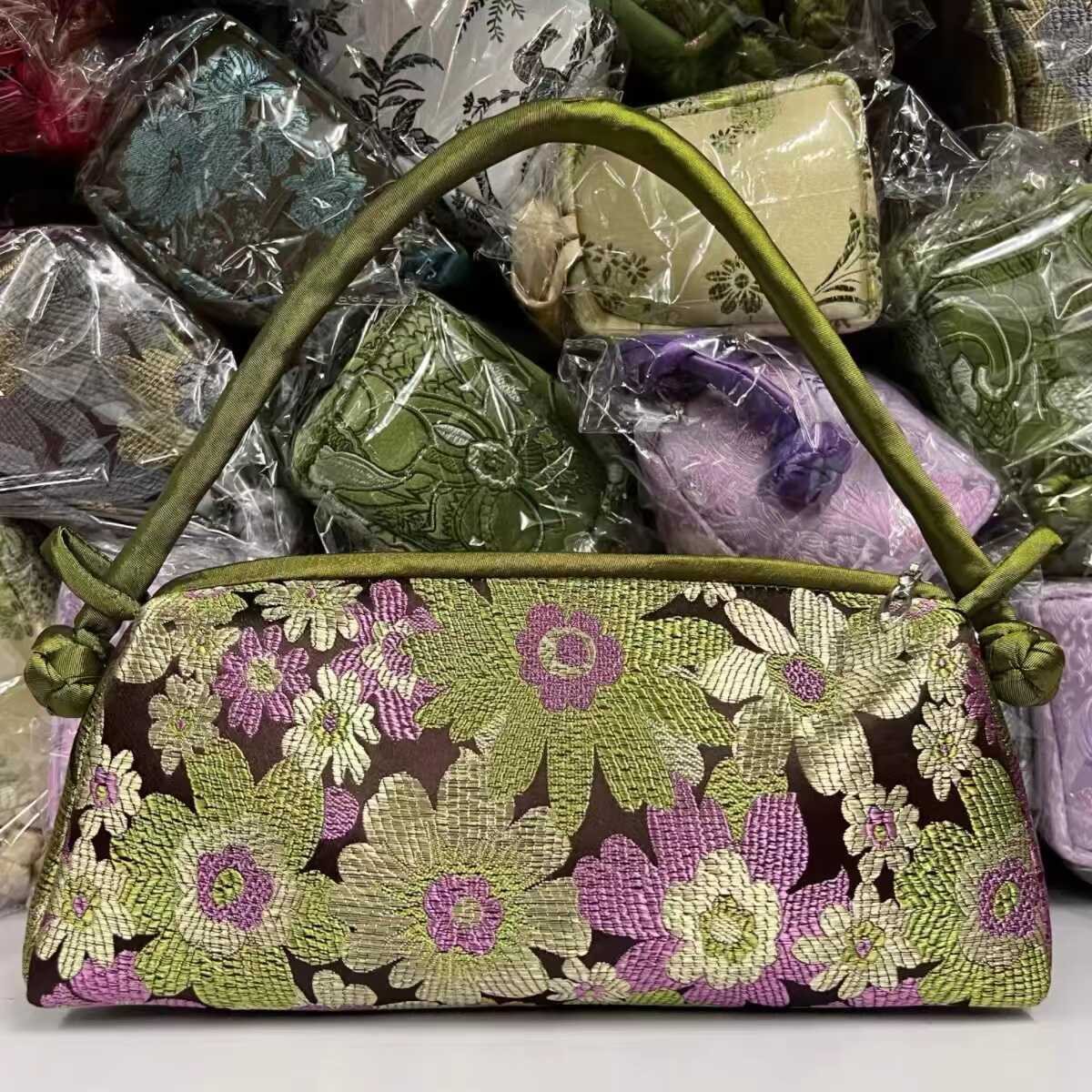 中式织锦缎丝绸工艺包新娘旗袍包唐装手拎包纽扣手提包手拿包布包