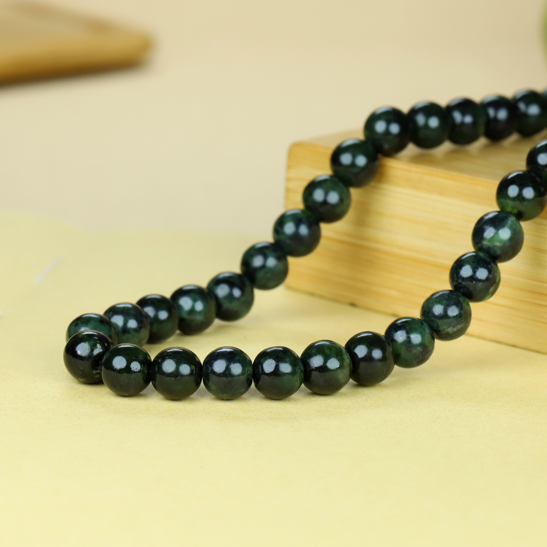 西藏天然林芝药王石项链塔链圆珠男女款吊坠链挂饰配饰多圈手链