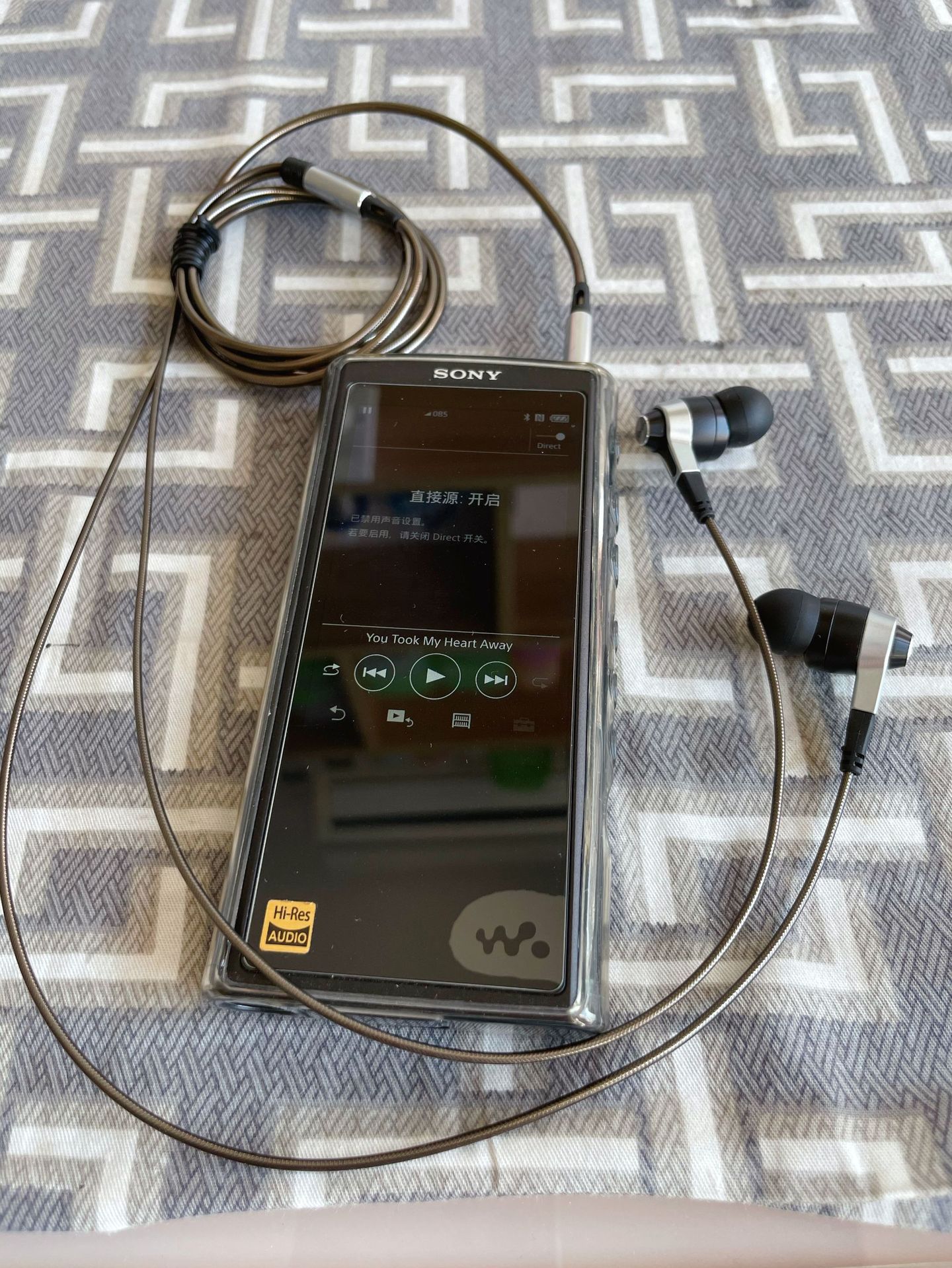 denon/天龙 ah-c720入耳式发烧hifi监听手机动圈耳机降噪耳塞