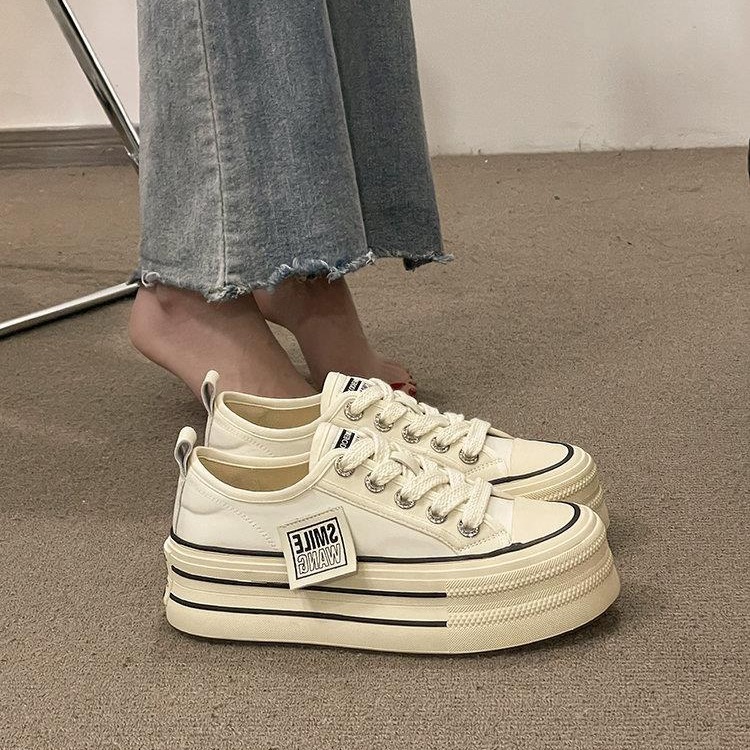 粉色经典小众帆布鞋女显脚小的小白鞋2024年夏季新款厚底休闲板鞋