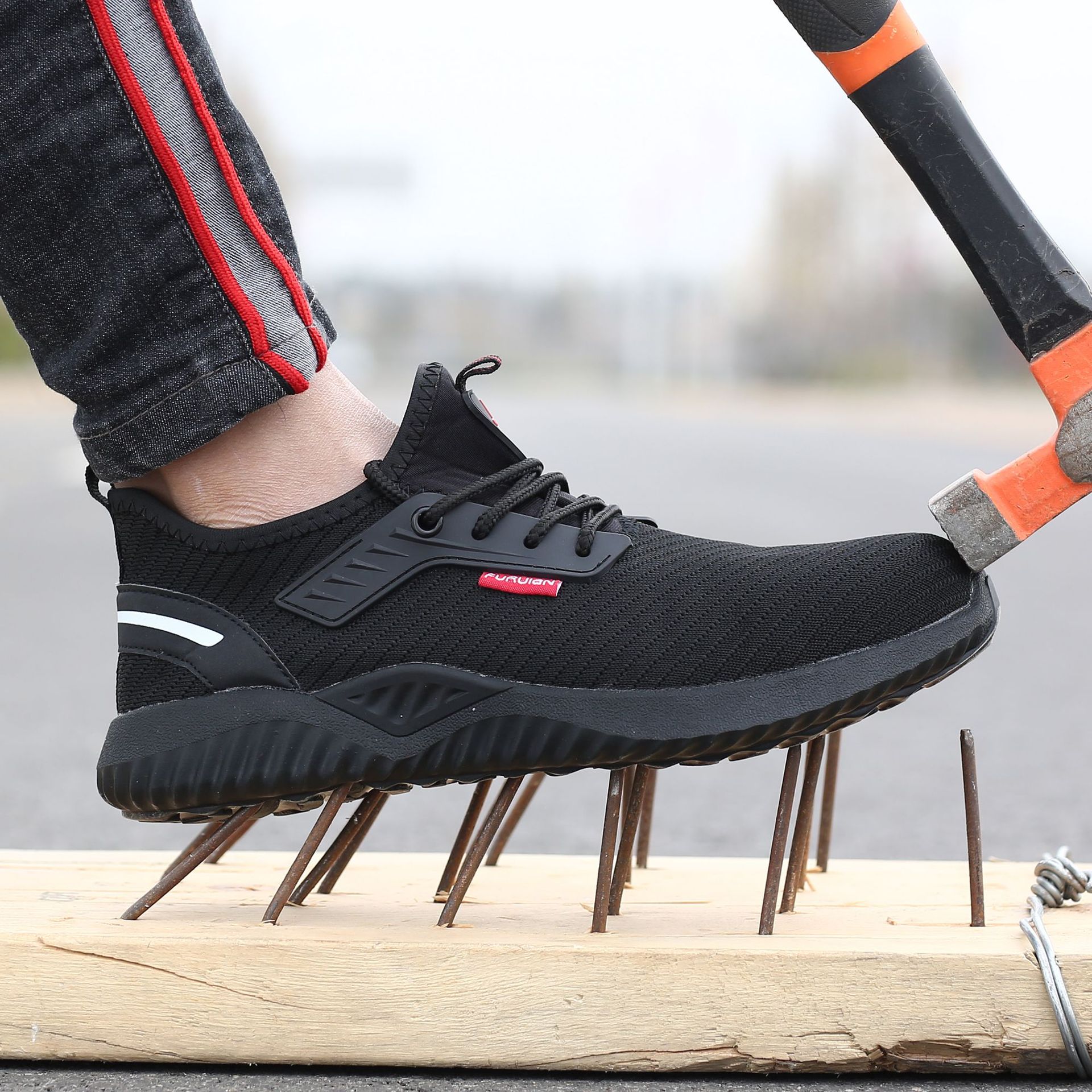 jk高密劳保鞋男鞋 防砸防刺穿安全鞋 橡胶底休闲四季 黑色 运动鞋