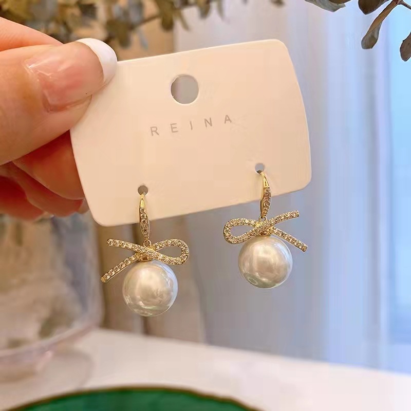 Korean Style Simple Rhinestone Bow Pearl Earrings Earrings New Light Luxury High Sense Niche Design Earrings