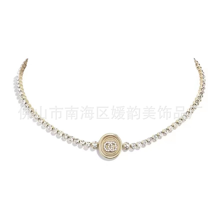 New Classic Style Necklace Women's Classic Fashion Peach Heart Double C Necklace Chanel-Style Rhinestone Pearl Sweater Chain Necklace