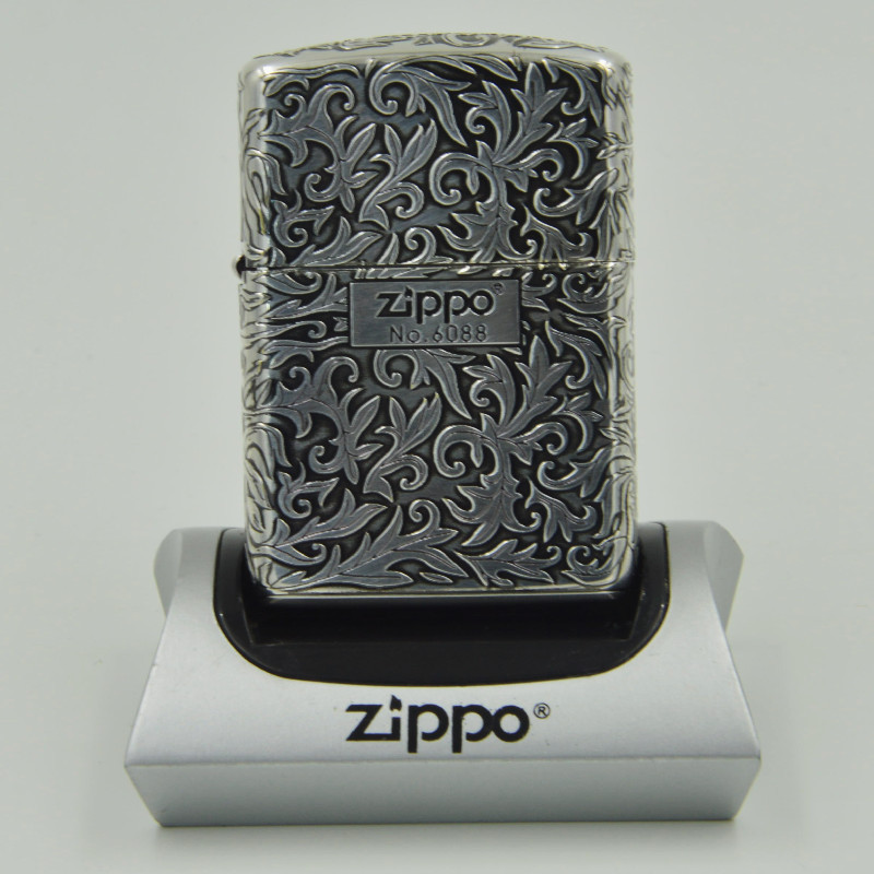 美国zippo打火机日版盔甲银色五面环绕唐草限量中标zbt-3-21c