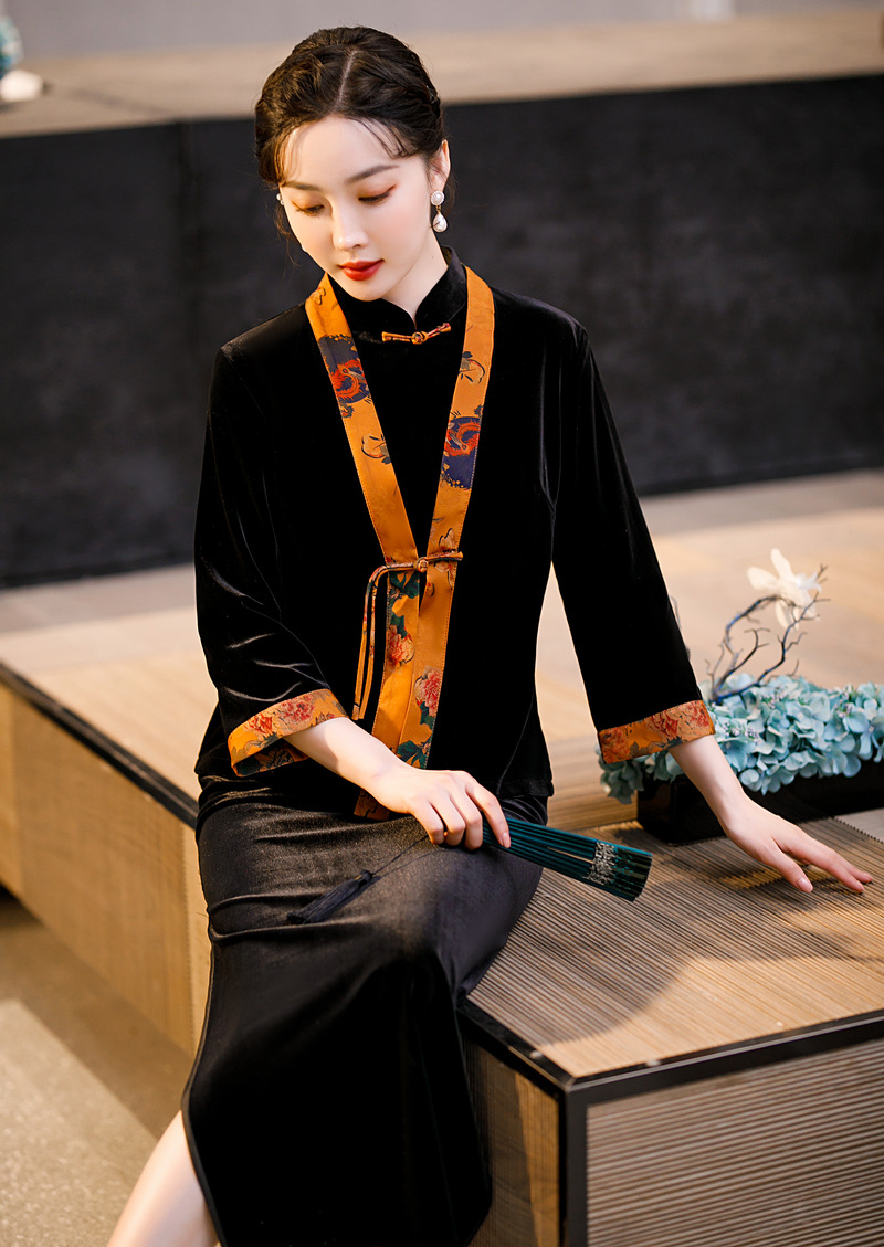 2021秋冬款黑色中式唐装修身系带丝绒两件套七分袖长款旗袍小上衣