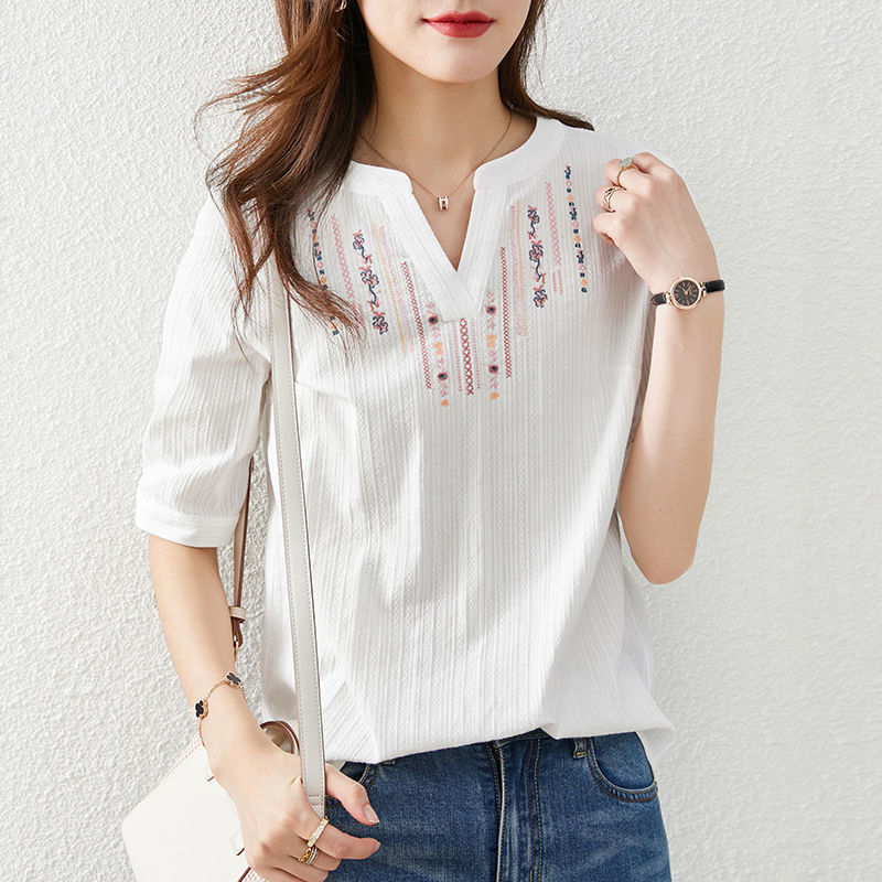 棉质白色短袖衬衫女 2022夏季新款百搭刺绣v领上衣小众设计感批发