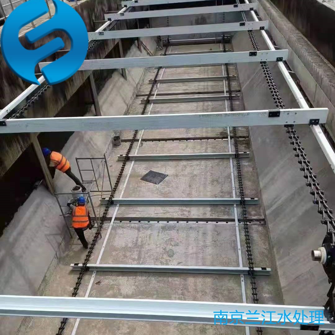 水下单轨链条刮泥机初沉池非金属链条刮泥机周边传动刮泥机