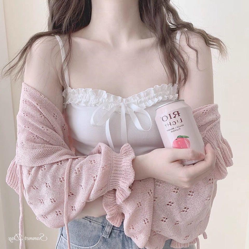 小女孩小吊带背心图片