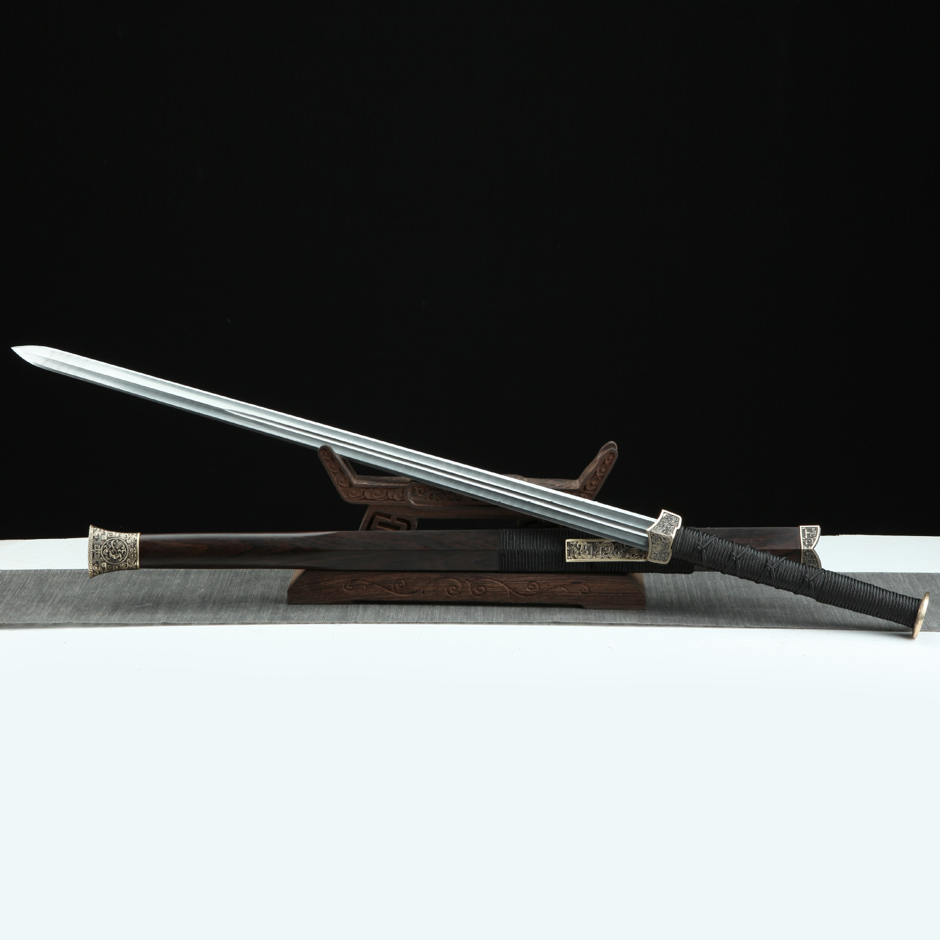 龙泉刀剑花纹钢影视汉剑大瓦轮天梯纹春秋硬剑宝剑冷兵器未开刃