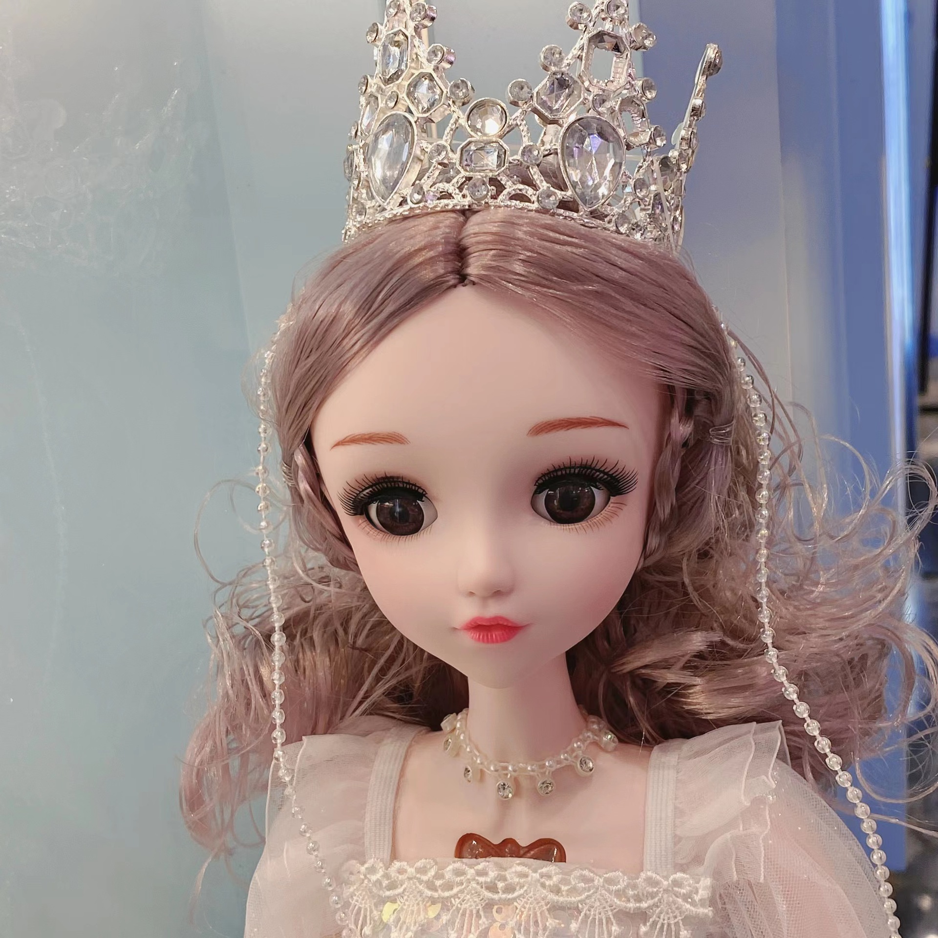 会唱歌的芭比娃娃