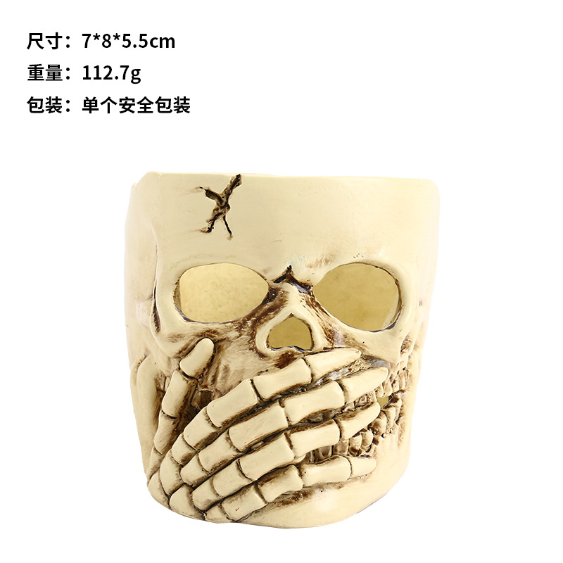 Cross-Border Halloween Decorations Horror Skull Resin Candlestick Crafts Ornaments Halloween Party Decoration