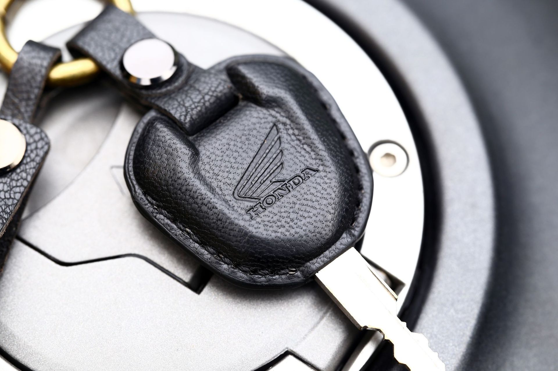 适用于honda本田摩托车钥匙套cb650r真皮cm300进口cm500配件改装