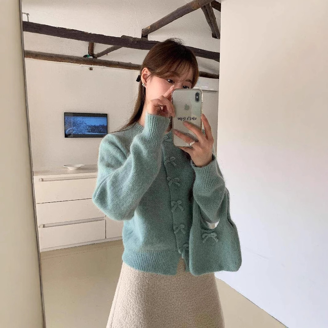 vivis type 女装南城2024冬季新款甜美蝴蝶开衫毛衣配包包#7132