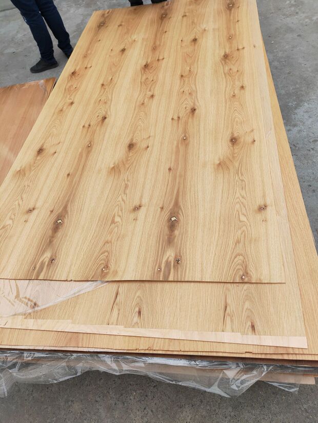 支持定制免漆板天然结疤橡木实木贴皮复古板科定kd板涂装木饰面板