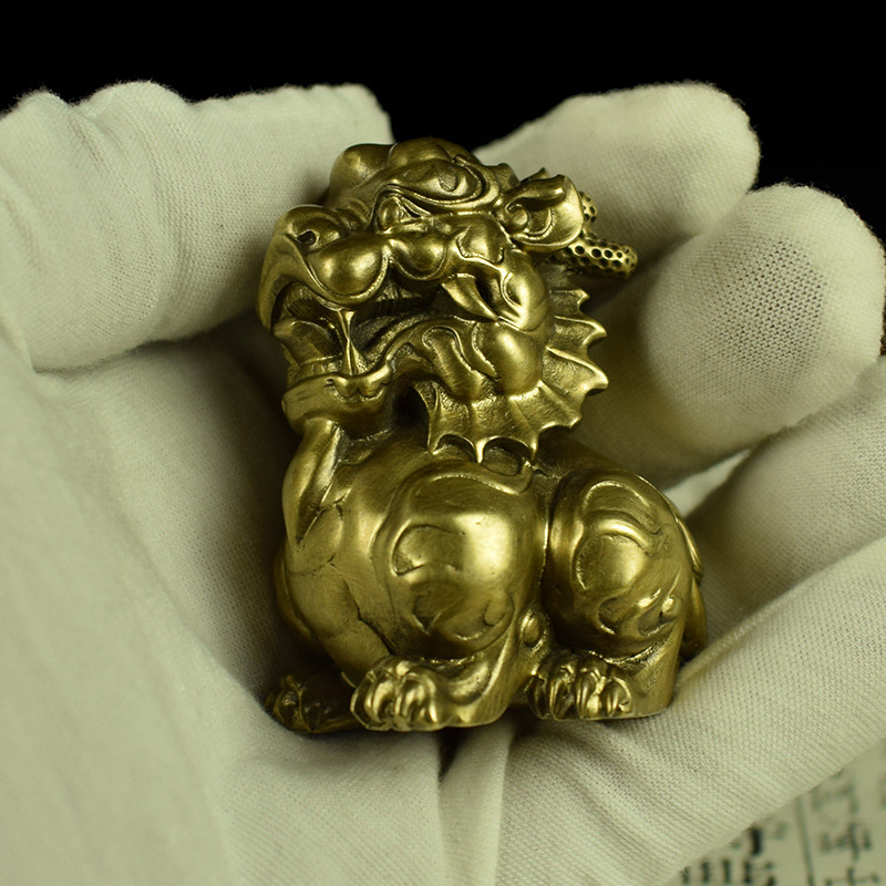 铜祥瑞麒麟手把件文房镇纸祥云瑞兽工艺品随身把玩摆件家居家饰