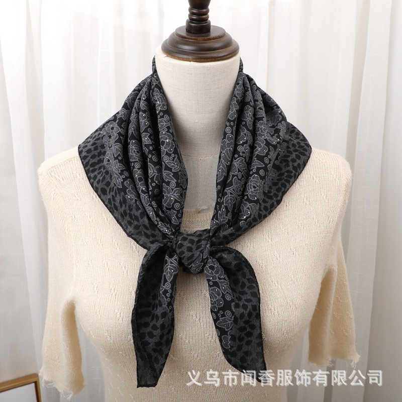 2023 New Square Scarf 70cm Hot Drilling Camellia Cotton Scarf Sun Block and Dustproof Closed Head Scarf Ethnic Style Scarf