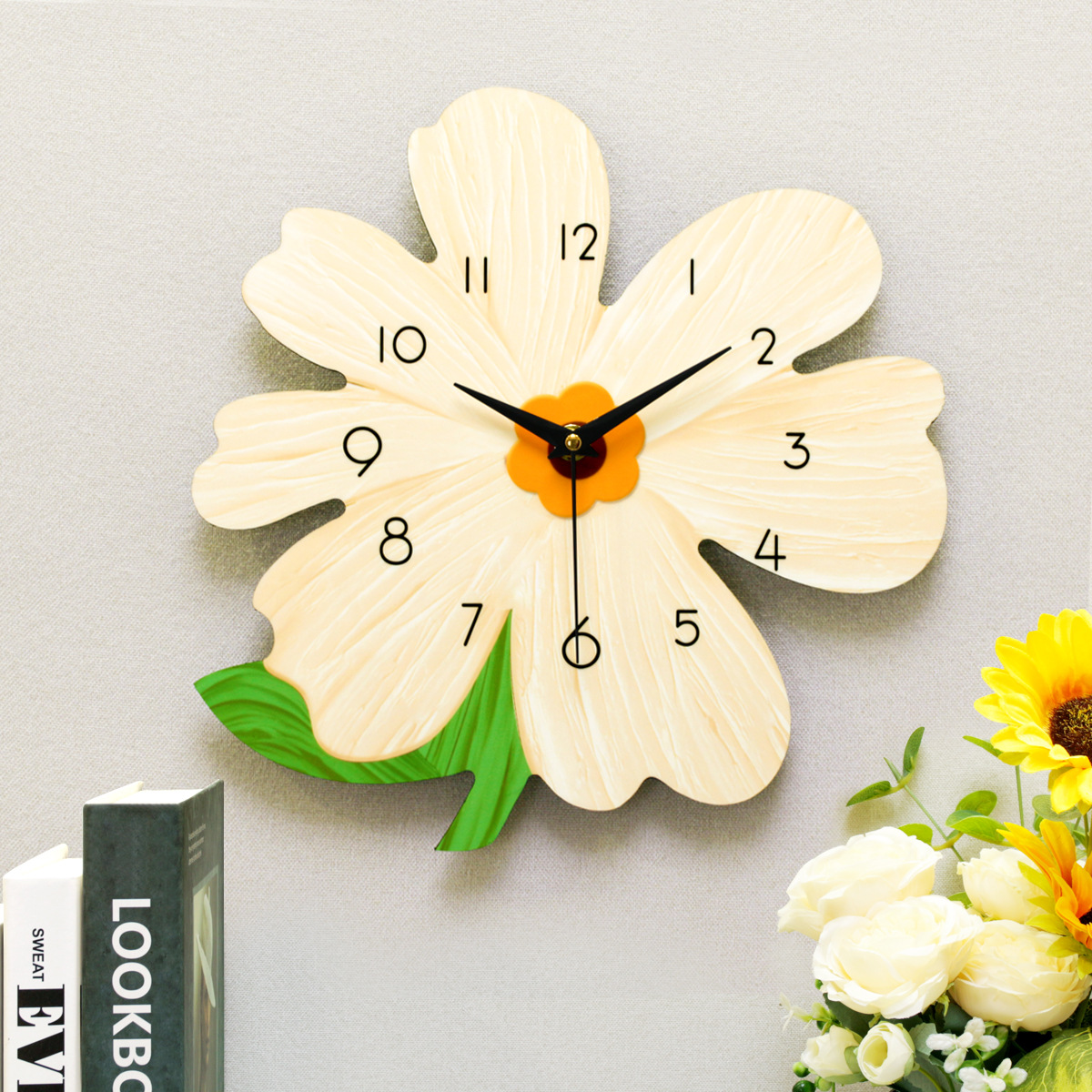 1 Piece Modern Simple Floral Wall Clock Decoration Noiseless Clock for Bedroom Living Room Dining Room Children's Room