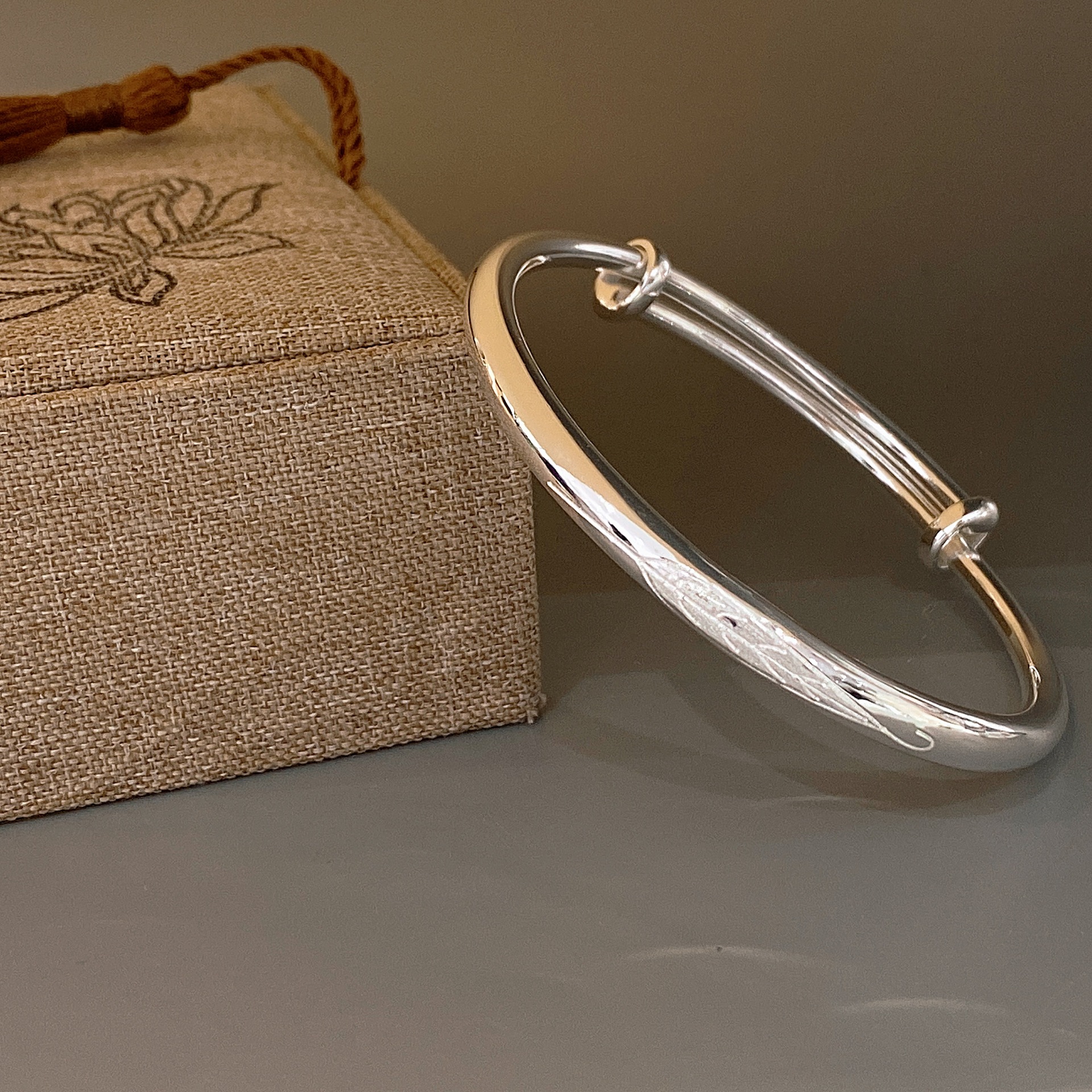 福氏999足银精品车花简约树叶银手镯经典四叶草女式纯银手镯手环