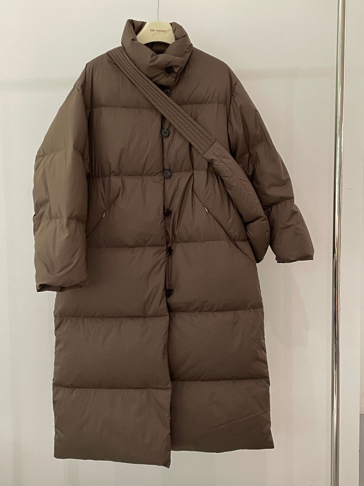 Es Modish Winter New Designer Brand Long Section with a Stand Collar White Duck down Jacket Female (with Bag)