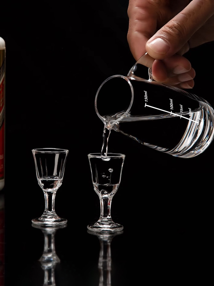 bg54家用水晶玻璃茅台杯二钱10ml白酒杯一杯一壶吞杯带刻度分酒器