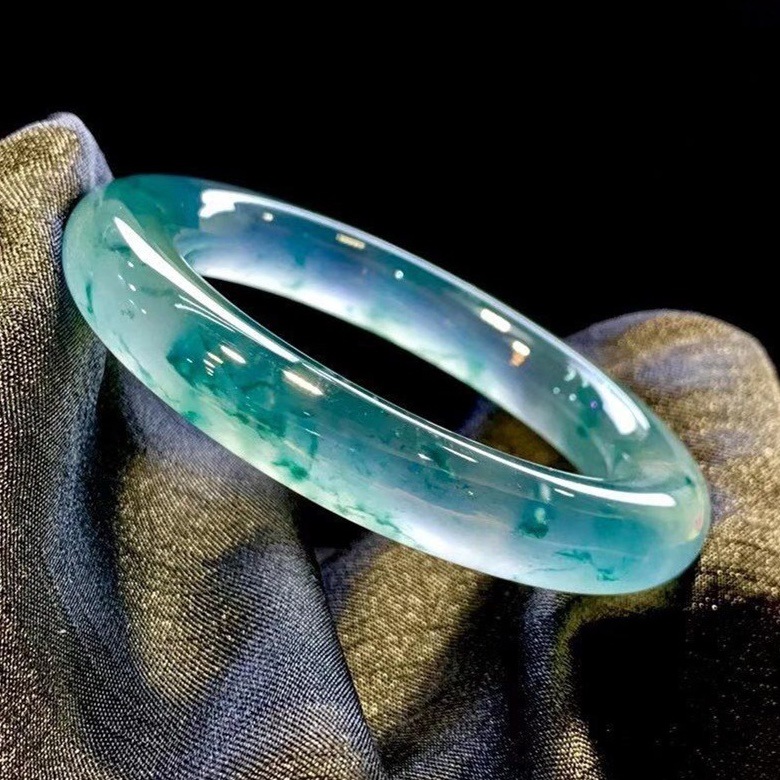 玻璃种蓝水翡翠手镯女高冰种飘花玉镯贵妃镯缅甸玉老坑玉原石带证