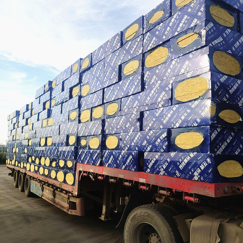 供应 龙牌岩棉板 外墙防火保温岩棉板 隔墙憎水吸音岩棉板