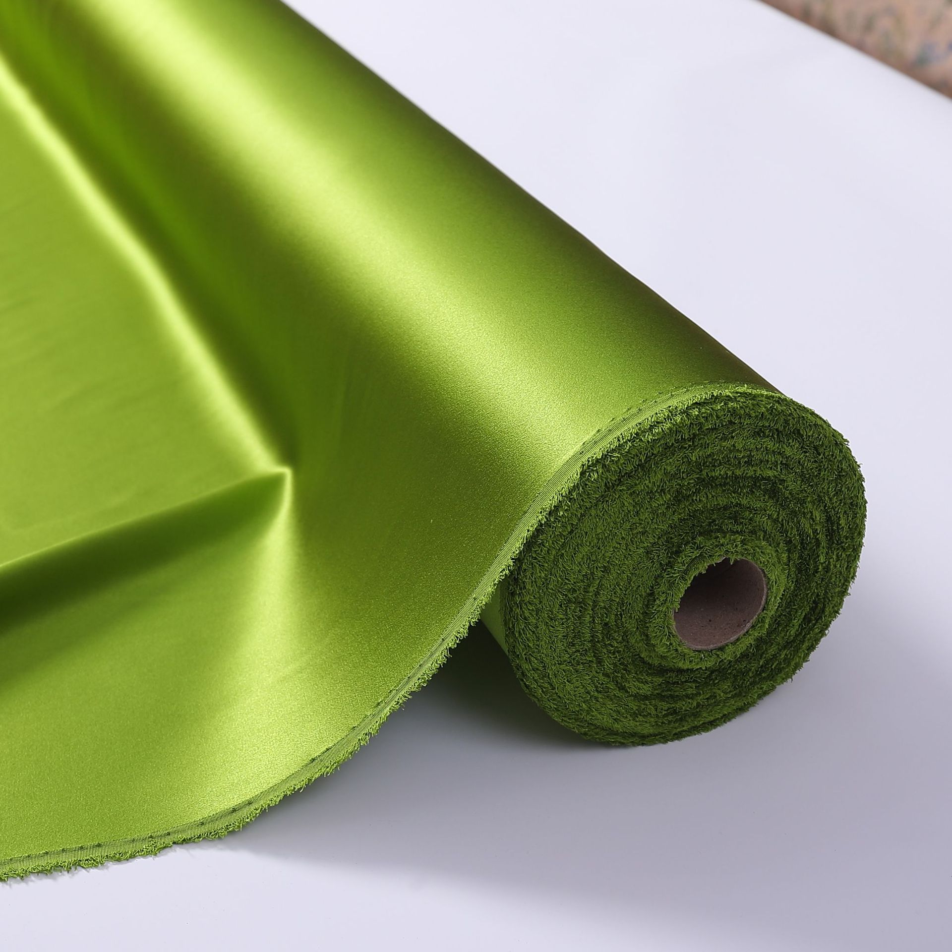 丝绸面料 重磅真丝素绉缎30姆米114门幅礼服衬衫旗袍桑蚕丝布料