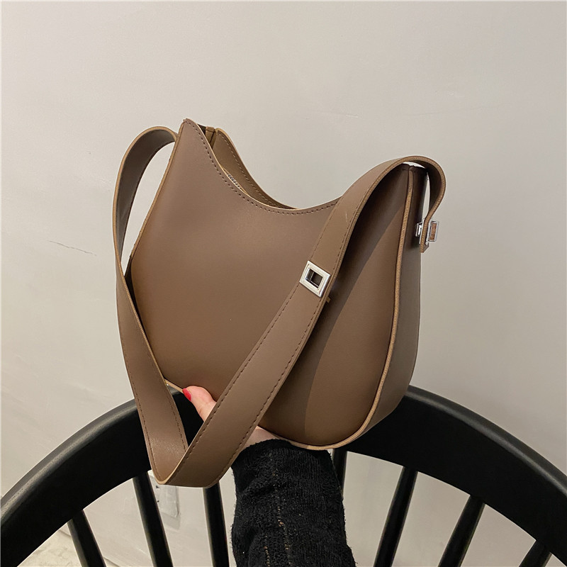 High Quality Bag Women's 2022 Autumn New Fashion Fashionable Stylish Shoulder Underarm Bag Shoulder Cross Body Bucket Bag