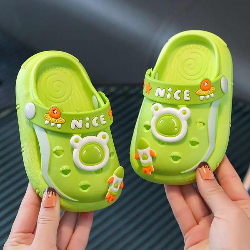 Children's Slippers Summer New Cute Bear Baby Girl Shoes Boys Soft Bottom Non-Slip Home Bathroom Inner Sandals