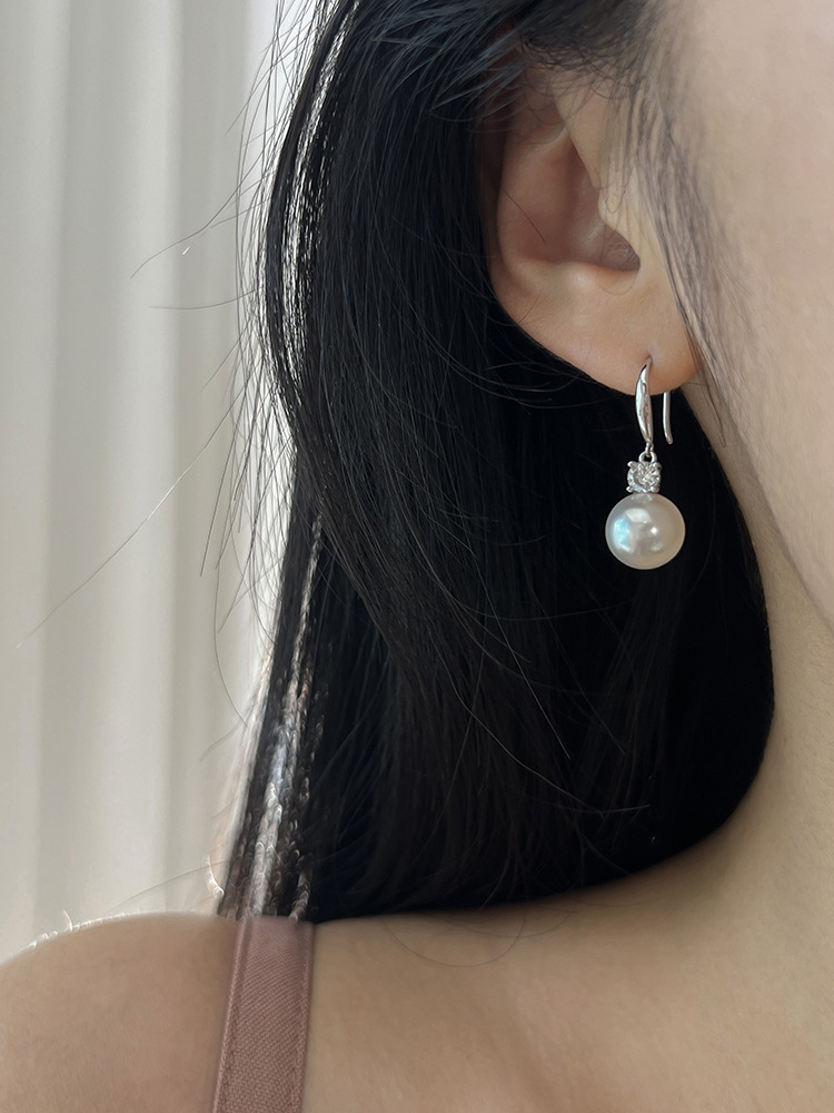 Fangsujia Classic Zirconium Diamond Austria Shijia Pearl Ear Hook High-Grade Light Luxury Earrings Earrings
