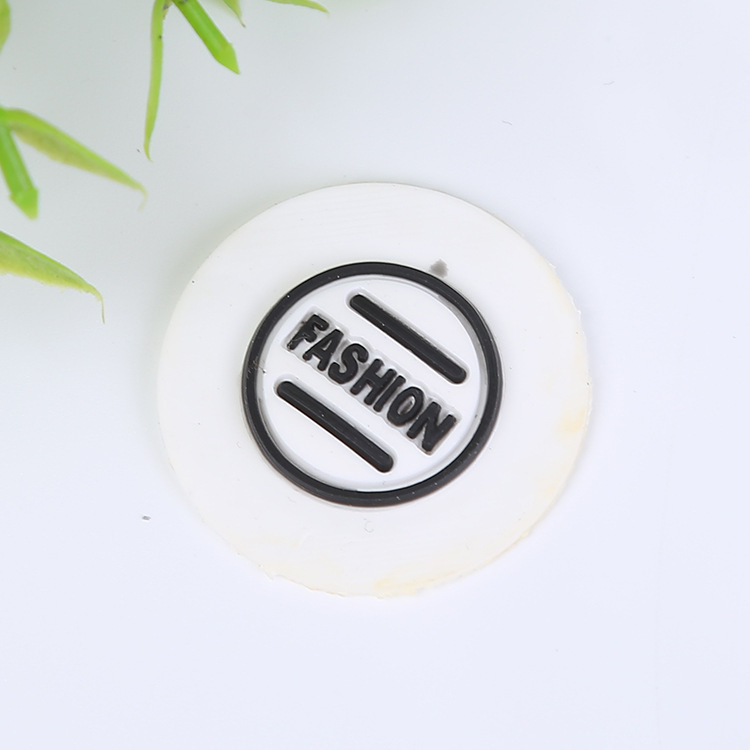 厂家胶章pvc软胶logo滴塑标商标卡通