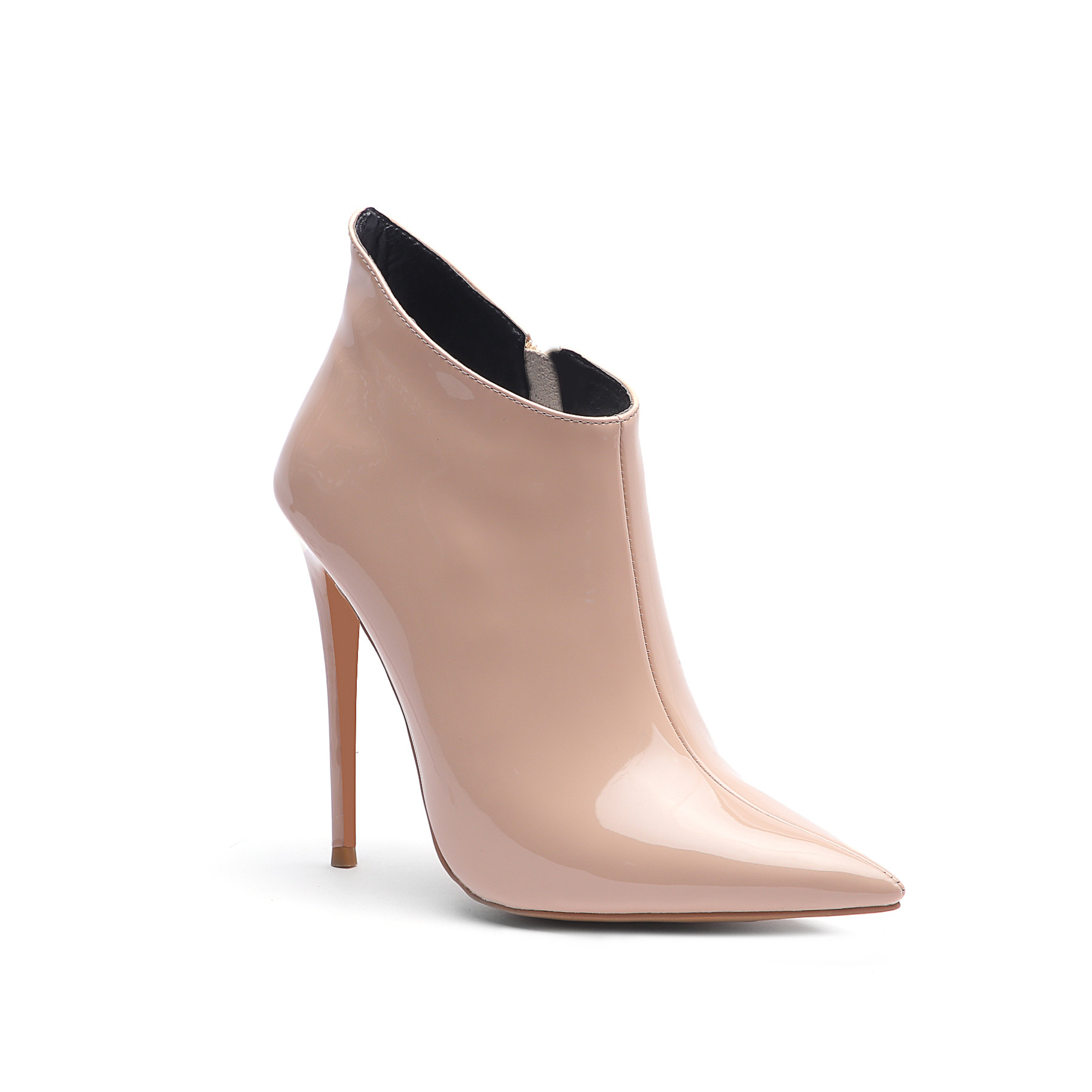 春季新款尖头细高跟鞋欧美风时尚女士时装短靴大码白色女靴45