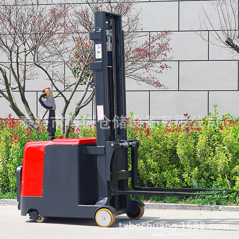 全电动无腿配重式堆高车站驾式平衡重叉车1/1.5吨3米小型托盘推高