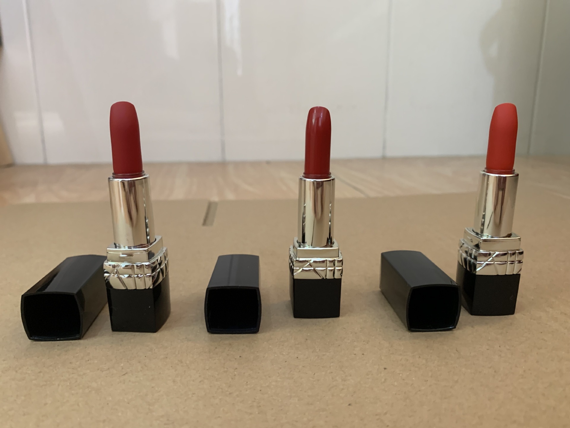 4g滋润999哑光888黑管口红小样1.5g丝绒