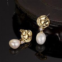 复古法式黄铜镀金淡水珍珠耳环镶嵌锆石小众大气轻奢高级感耳饰女