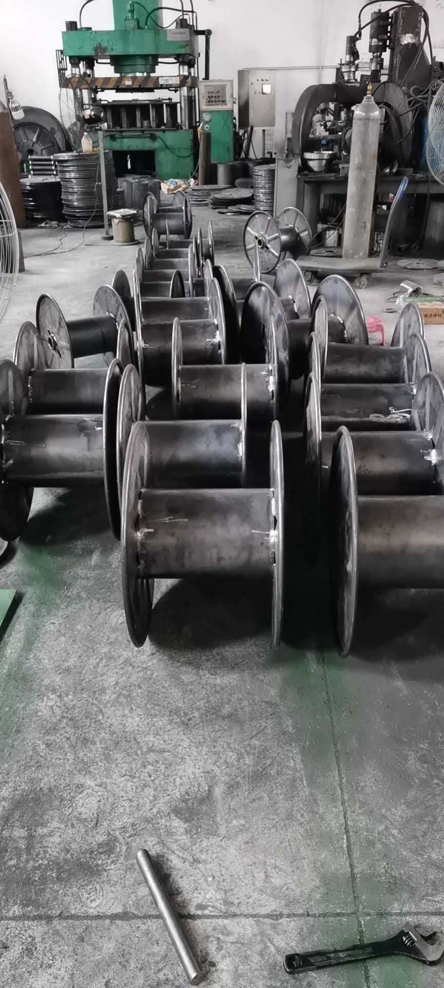 工字轮1000冲压钢板焊接铁线盘电线电缆机用冲压高速盘绕线盘批发