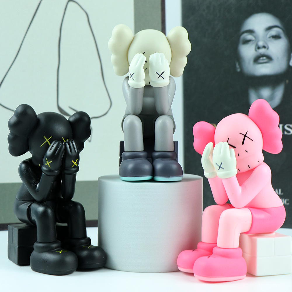 网红kaws考斯手办 ins二次元暴力熊潮流公仔中控台装饰汽车摆件